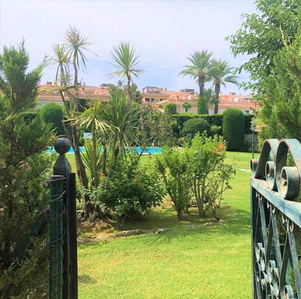 Apartamento En Platja Sant Pol S'Agaro Con Pisicina Y Jardin Sant Feliu de Guixols Bagian luar foto